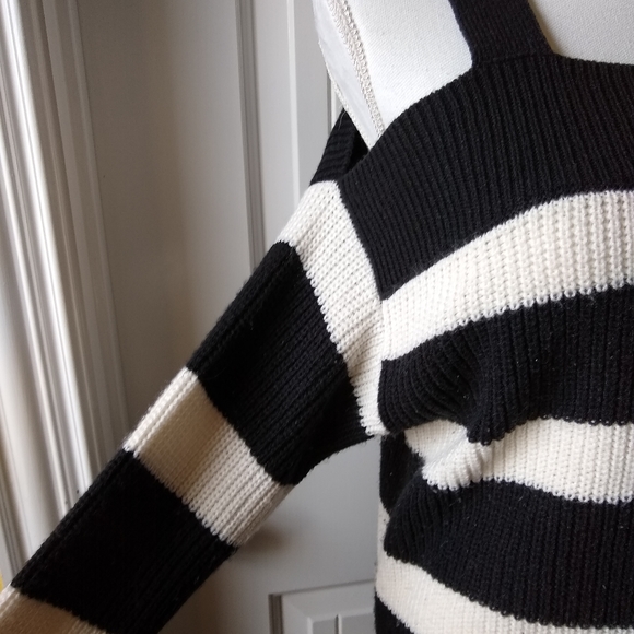 New York & Company Off Shoulder Sweater - Picture 4 of 9